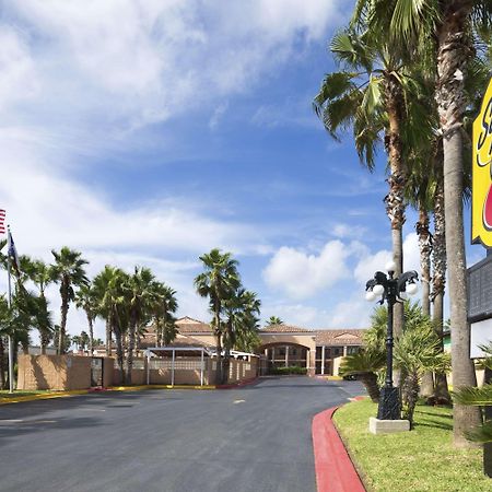 Super 8 By Wyndham South Padre Island Hotel Exterior photo