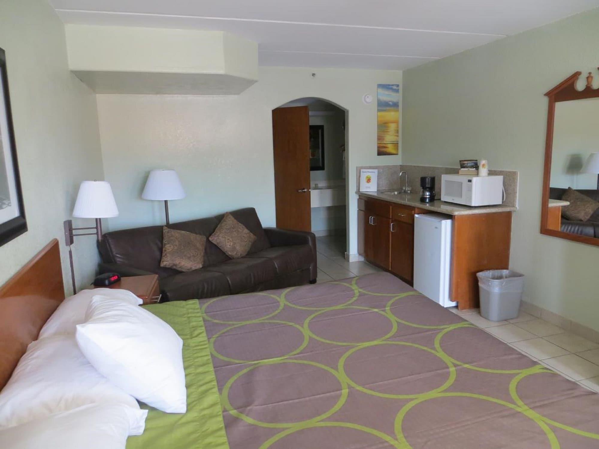 Super 8 By Wyndham South Padre Island Hotel Exterior photo